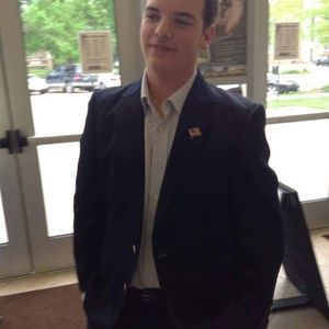 Meet your Posher, Brady